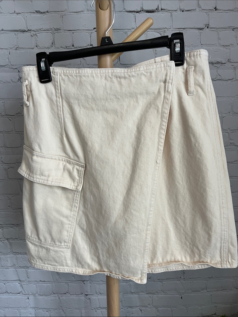H&M Women's Cream Wrap Skirt - Versatile Casual
